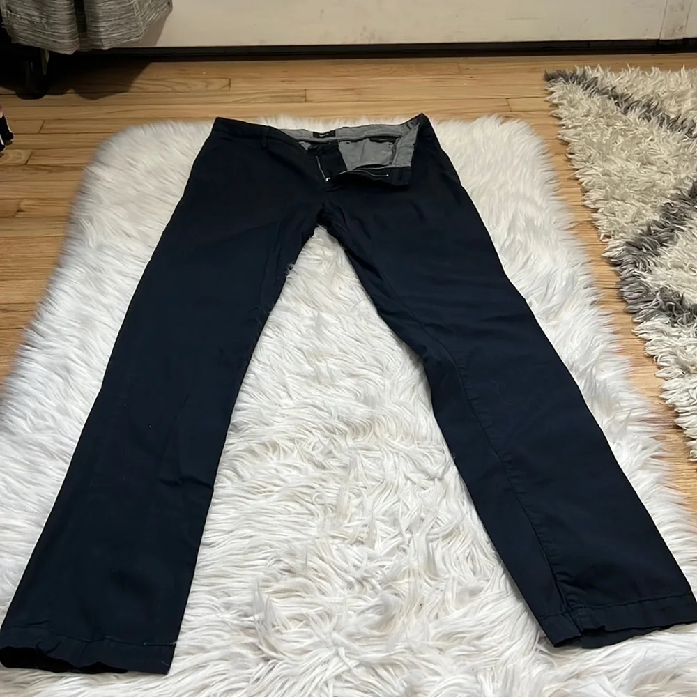 Hugo Boss - Picture 2 of 6